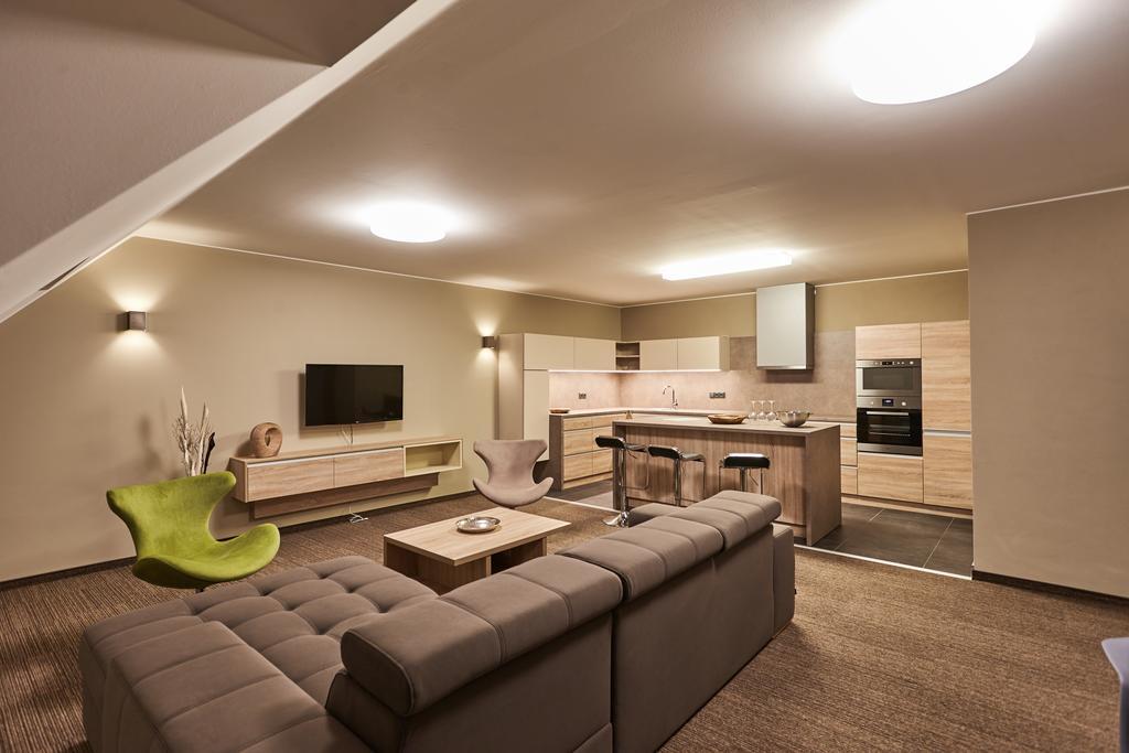 Apartmany Volarik มิคูลอฟ ภายนอก รูปภาพ