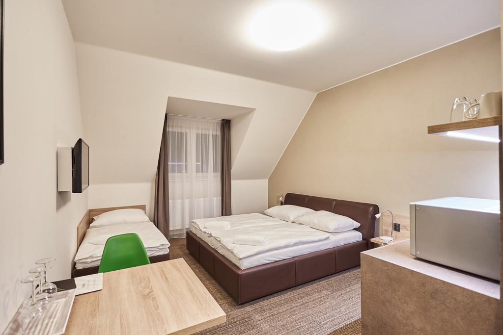 Apartmany Volarik มิคูลอฟ ภายนอก รูปภาพ
