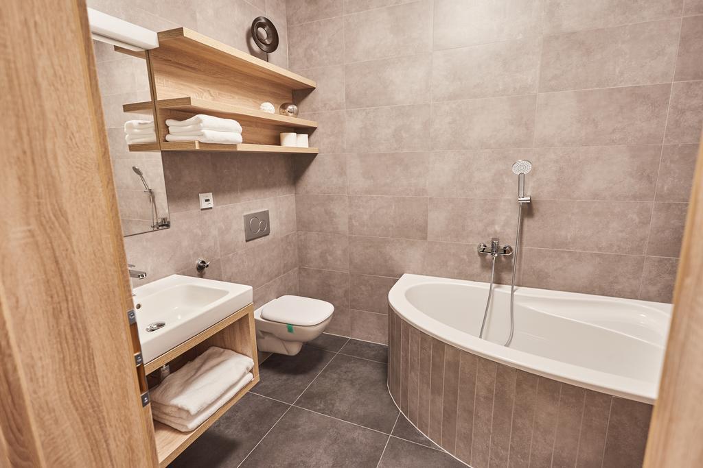 Apartmany Volarik มิคูลอฟ ภายนอก รูปภาพ